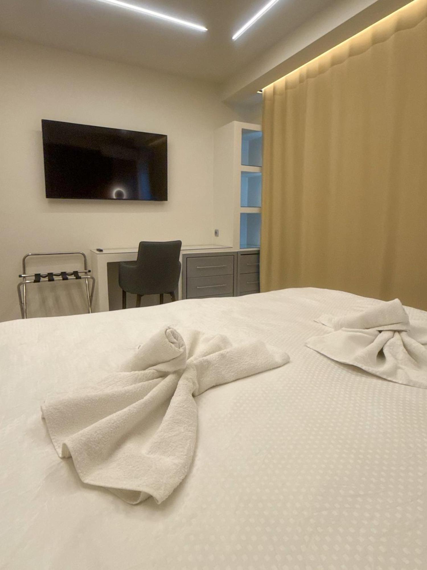 Aqua Mare Luxury Apartments Paralía Dış mekan fotoğraf