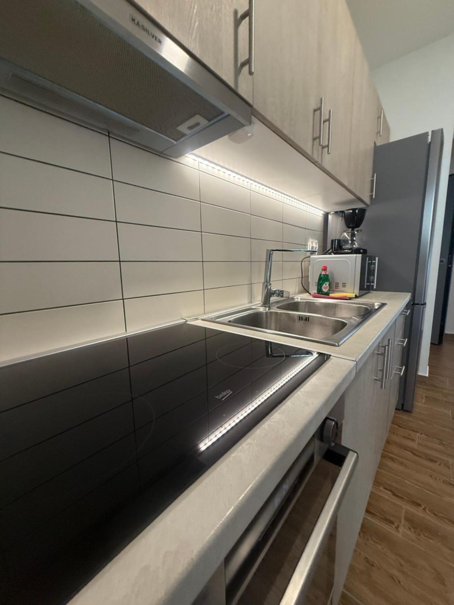 Aqua Mare Luxury Apartments Paralía Dış mekan fotoğraf